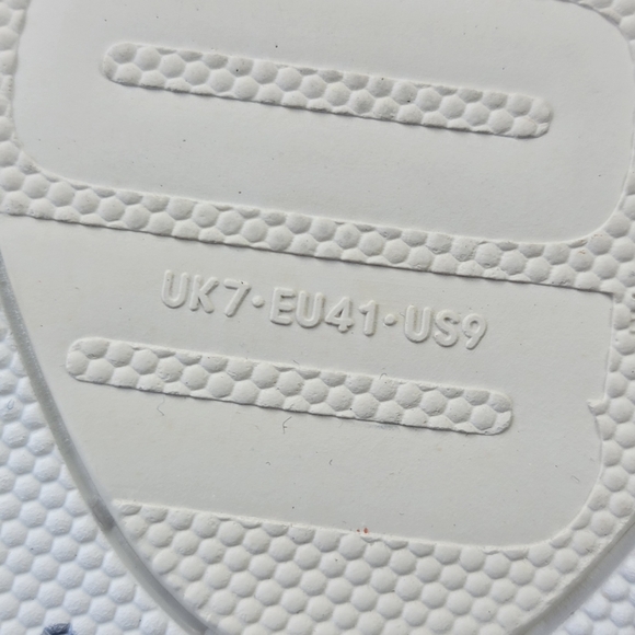 Fitflop Superballerina Silver Leather Ballet Flats Slip On Shoes Womens Size 9. - Picture 9 of 9